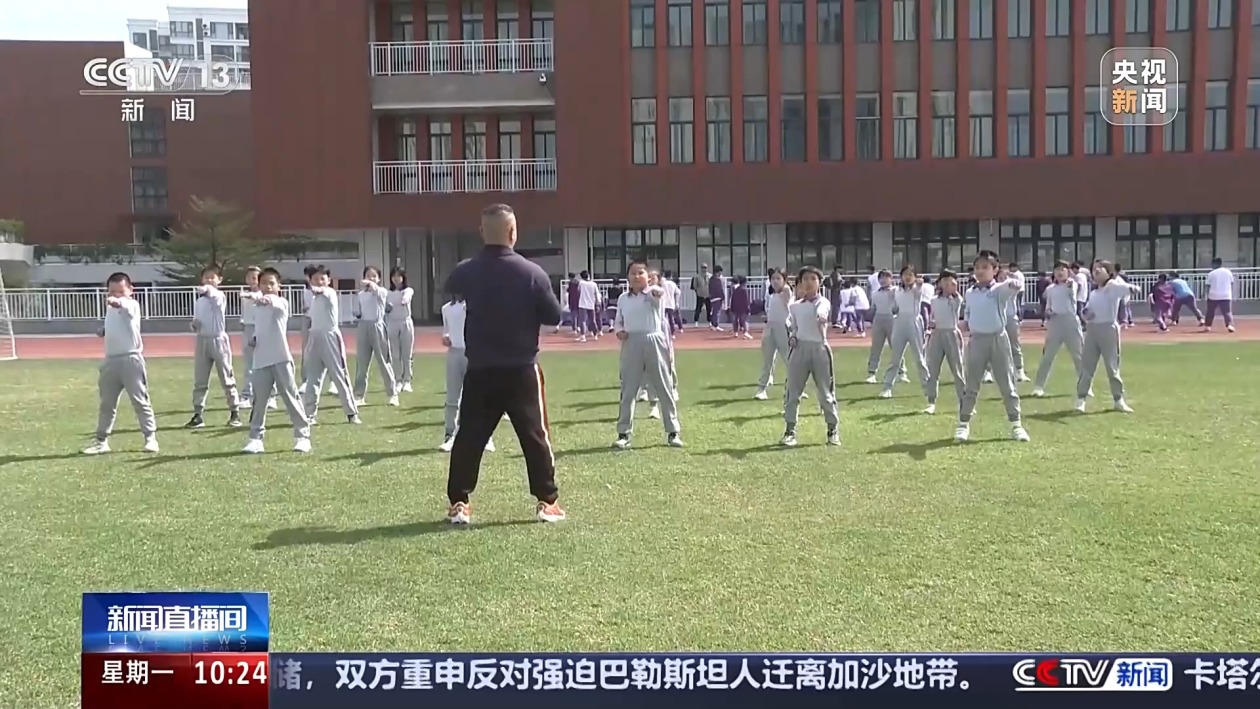 着更大的压